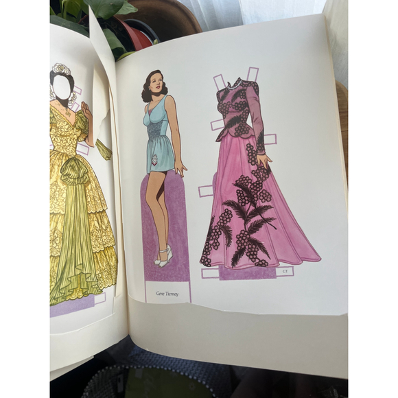 Glamorous Stars of the Forties Paper Dolls Book by Tom Tierney Dover - Picture 4 of 6